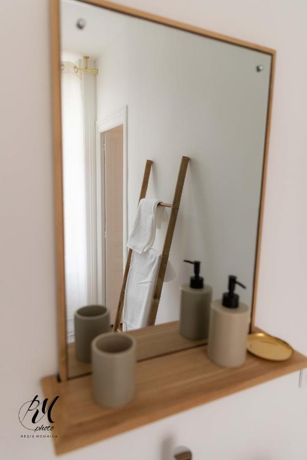 Appartement Le Petit Balzac T2 - Hypercentre Angoulême Extérieur photo